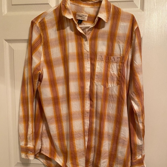 Plaid button down - Picture 1 of 2